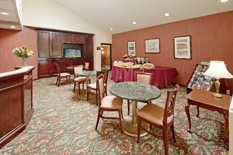 Days Inn By Wyndham Woodbury Long Island Ristorante foto